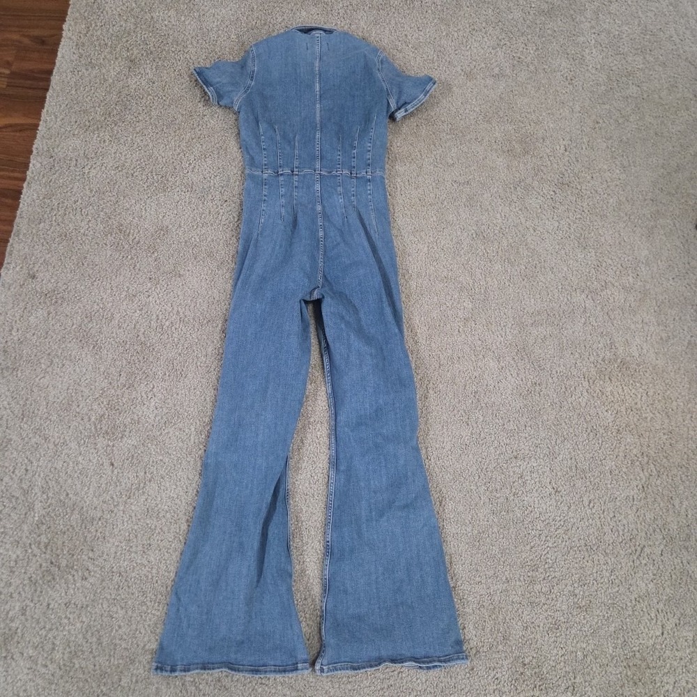 Free People We The Free Denim Jumpsuit Womens Size Large Zip Front Flare Jayde - Picture 7 of 8